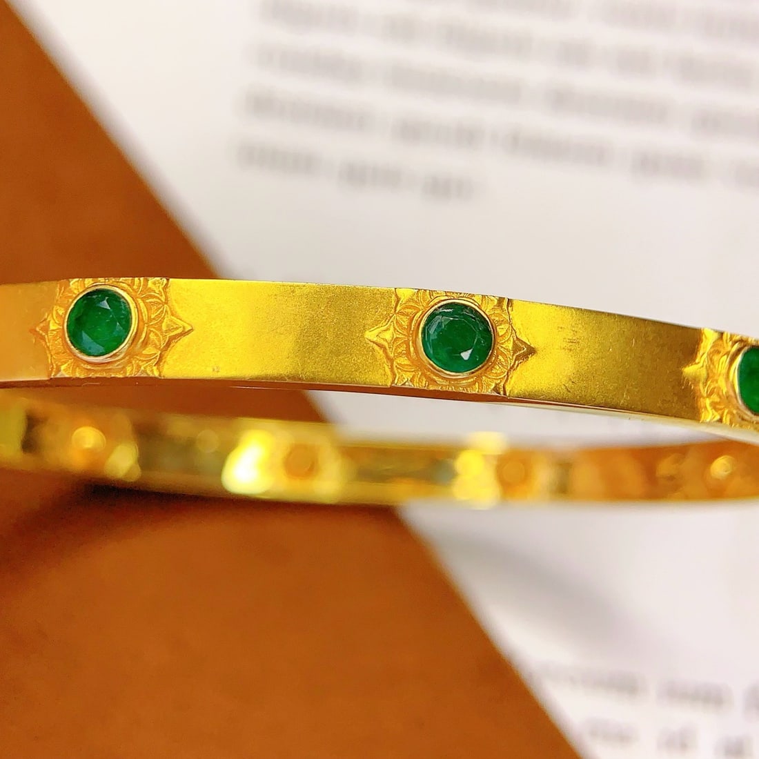 14k Gold 3.8 Ct Natural Emerald Bangle - 3