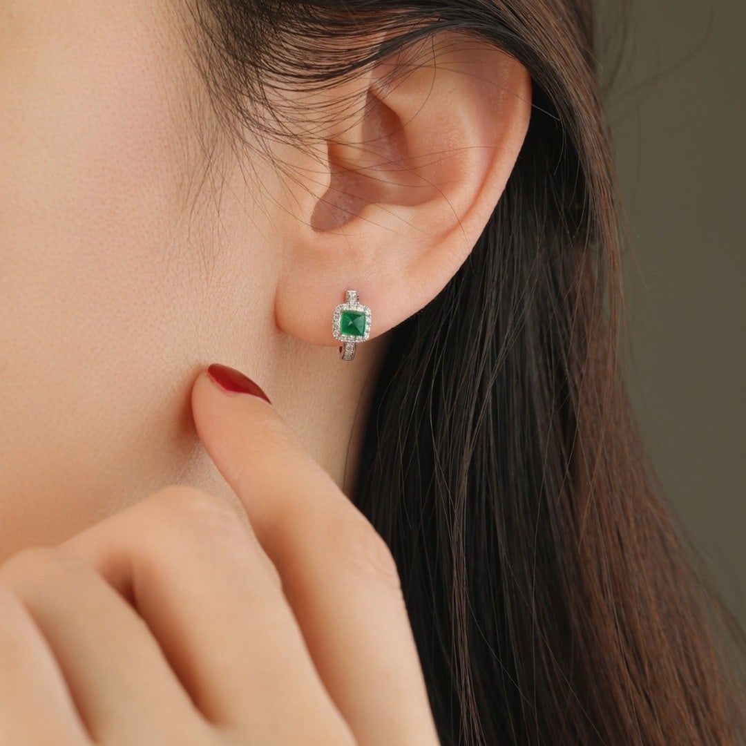14k Gold 0.8 Ct Natural Emerald & Diamond Earrings - 6