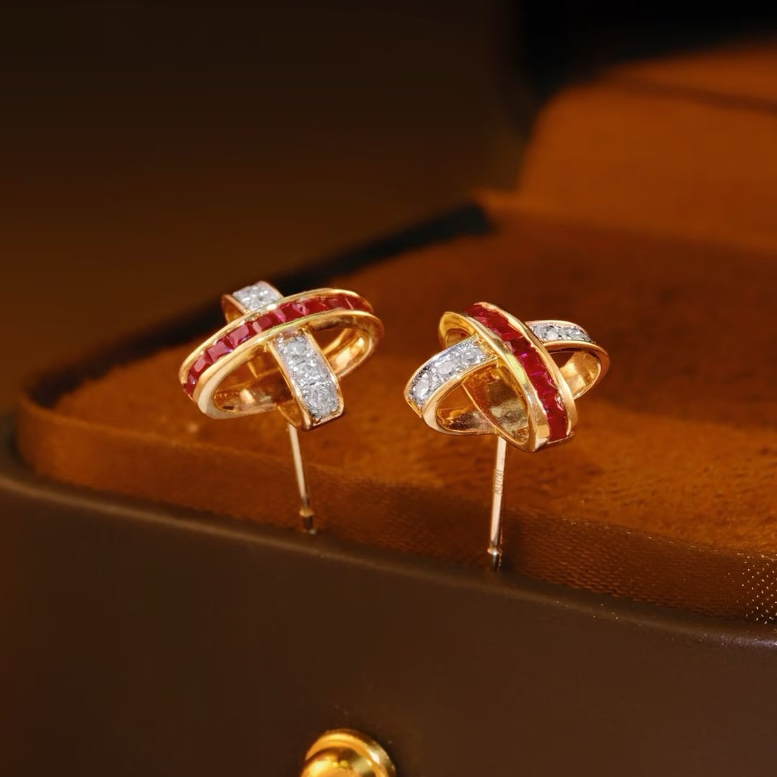 14k Gold 0.56 Ctw Natural Ruby & Diamond Earrings - 4
