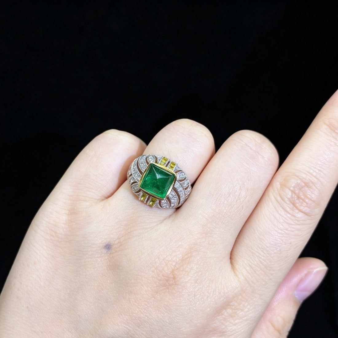 14k Gold 3.98 Ctw Natural Emerald & Diamond Ring - 6