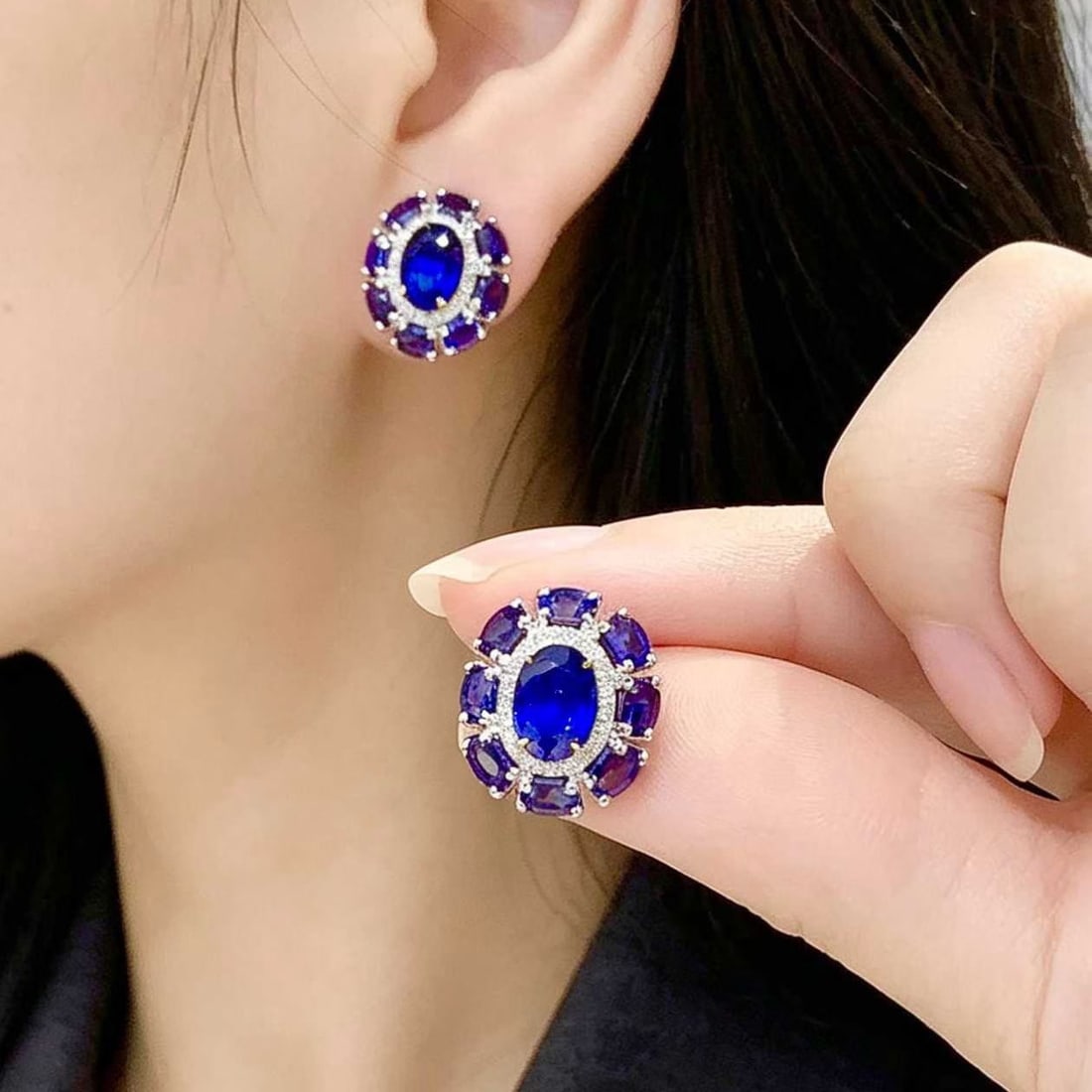 14k Gold 5.01 Ct Natural Sapphire & Diamond Earrings - 4