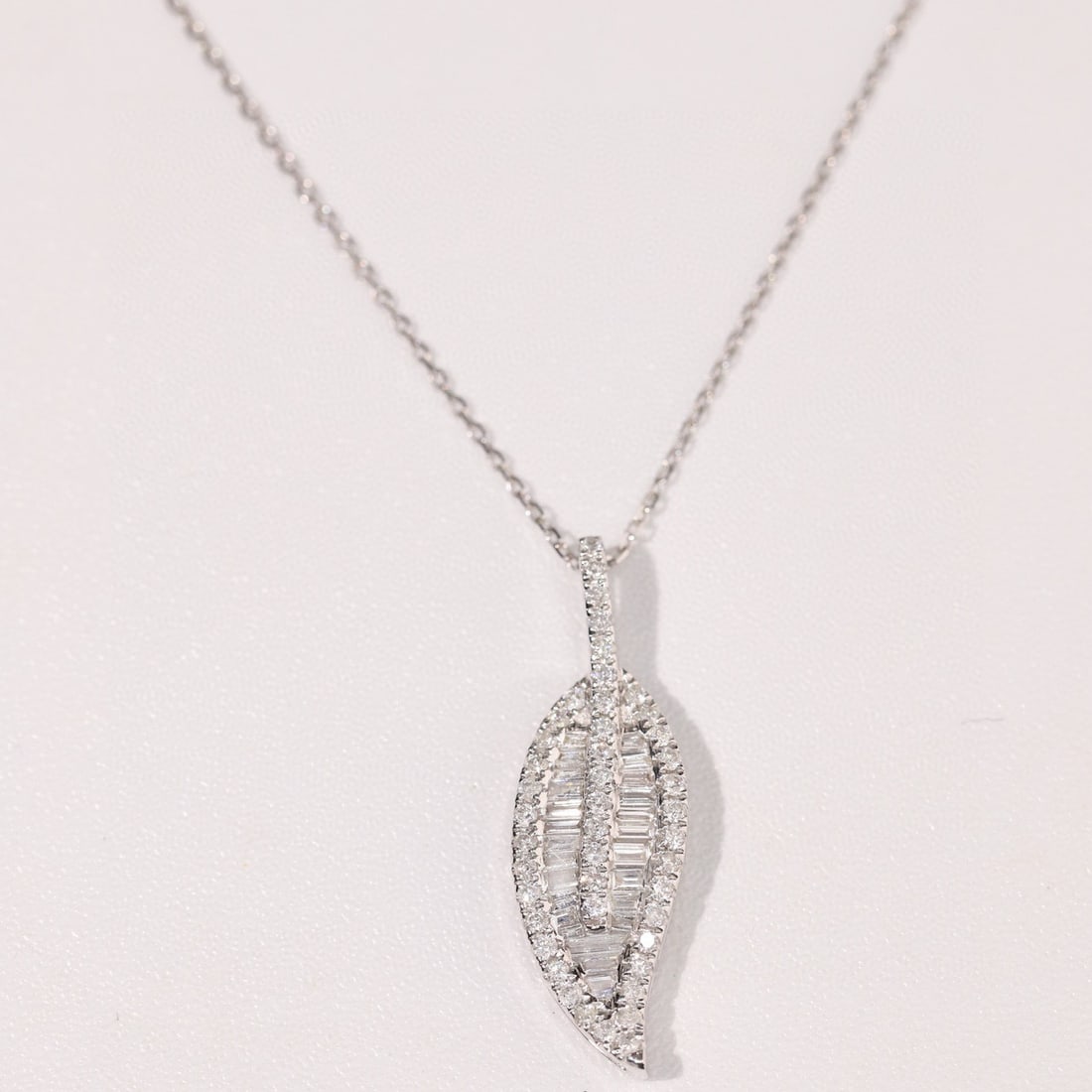 14k Gold 0.75 Ct Natural H Diamond Necklace - 7