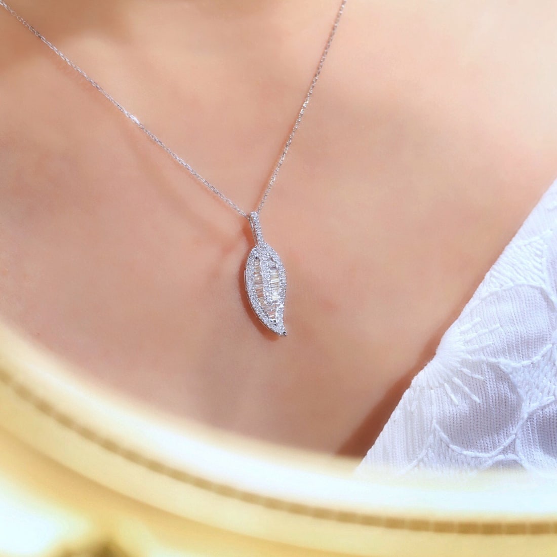 14k Gold 0.75 Ct Natural H Diamond Necklace - 8