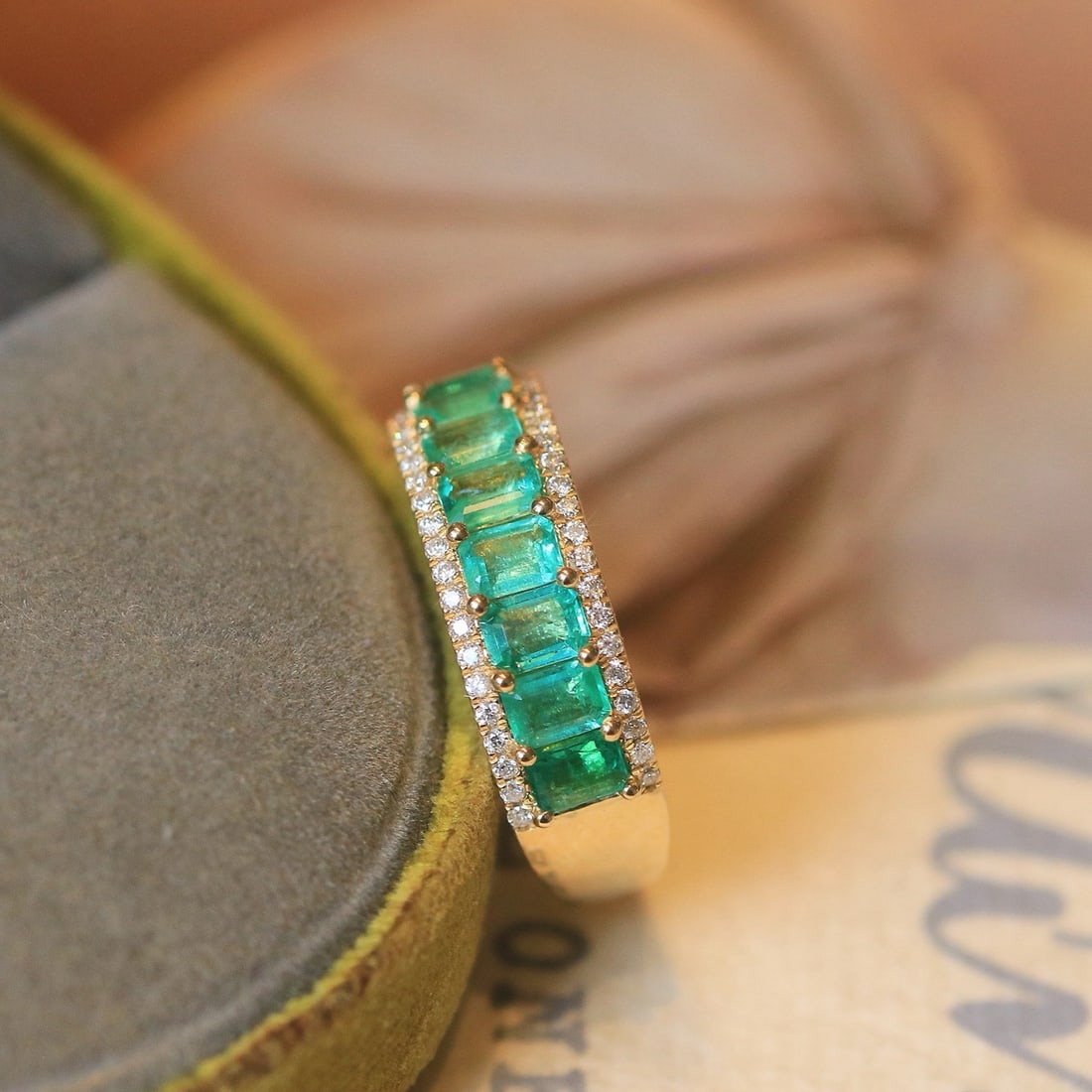 14k Gold 2.04 Ctw Natural Emerald & Diamond Ring - 5