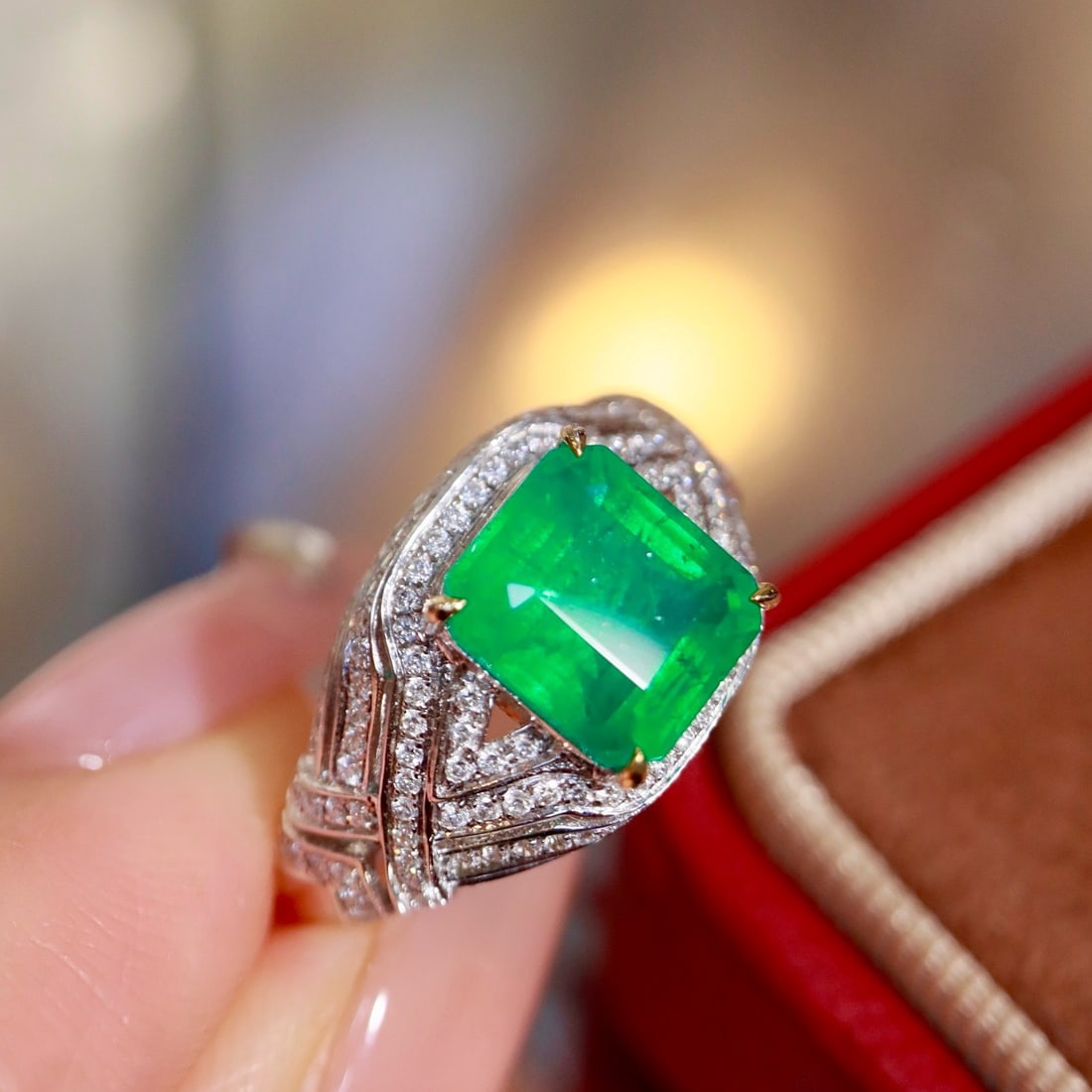 14k Gold 3.13 Ctw Natural Emerald & Diamond Ring - 7