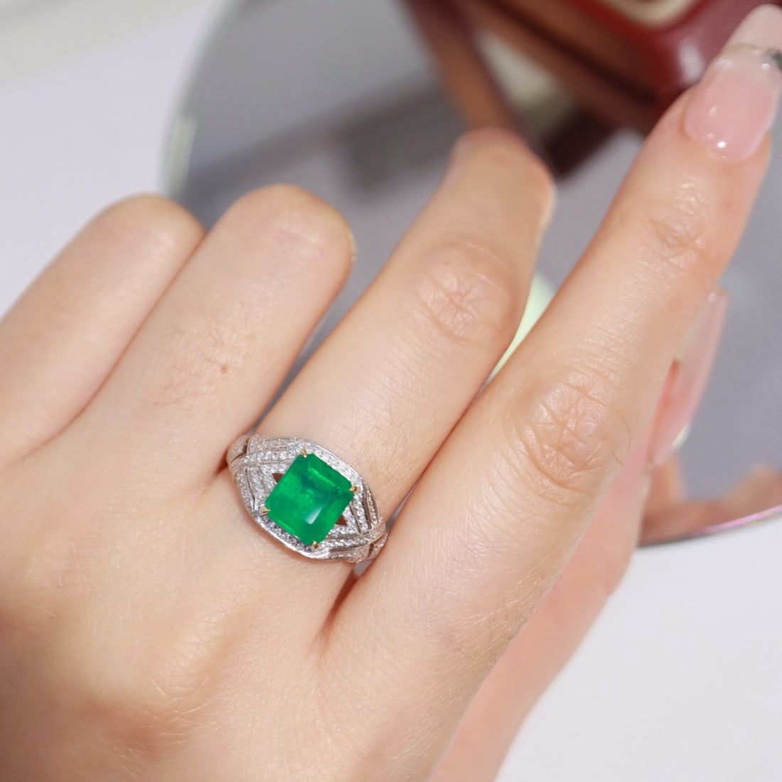 14k Gold 3.13 Ctw Natural Emerald & Diamond Ring - 8