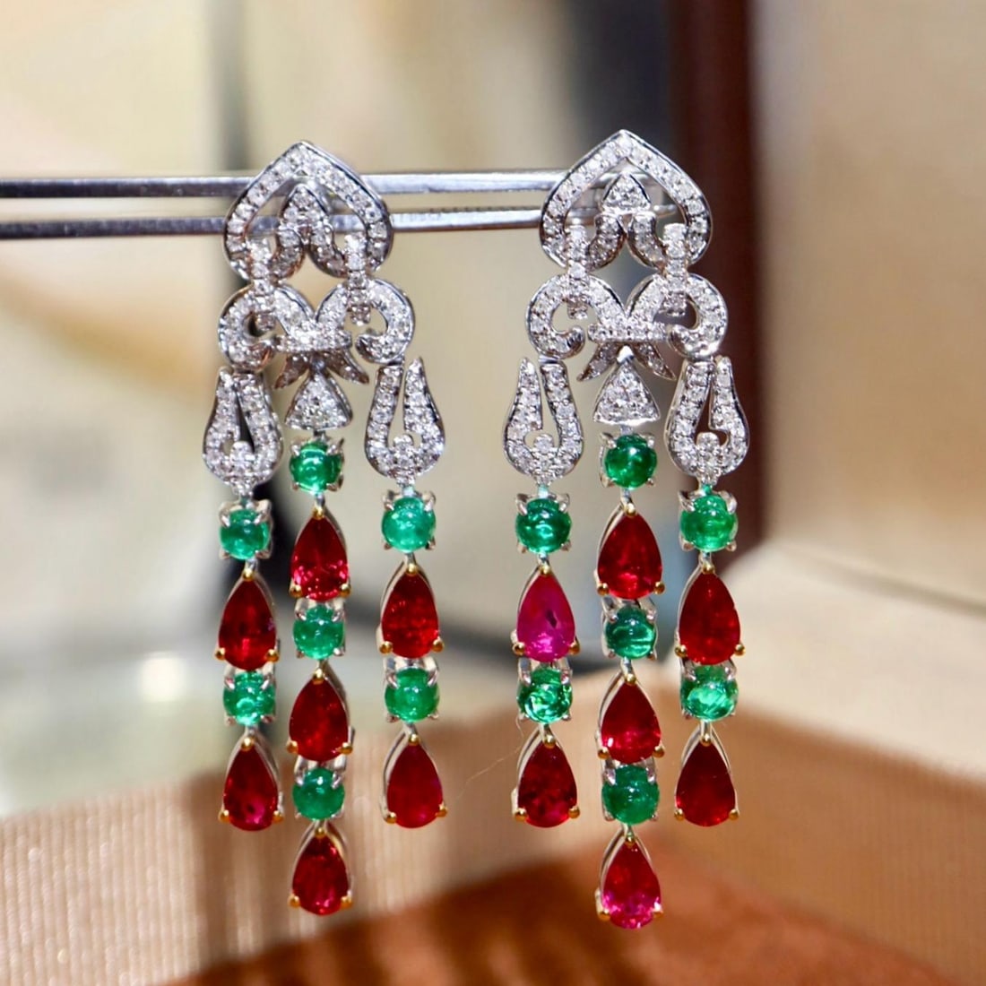 14k Gold 5.27 Ctw Natural Ruby & Emerald & Diamond Earrings: Ref:231182006 // gold content:14k gold // main gemstone:ruby & emerald // shape:pear & round // carat weight:4. 9ct // color:red & green // treatment:natural // // adjacent gemstone 2 : diamond // sha