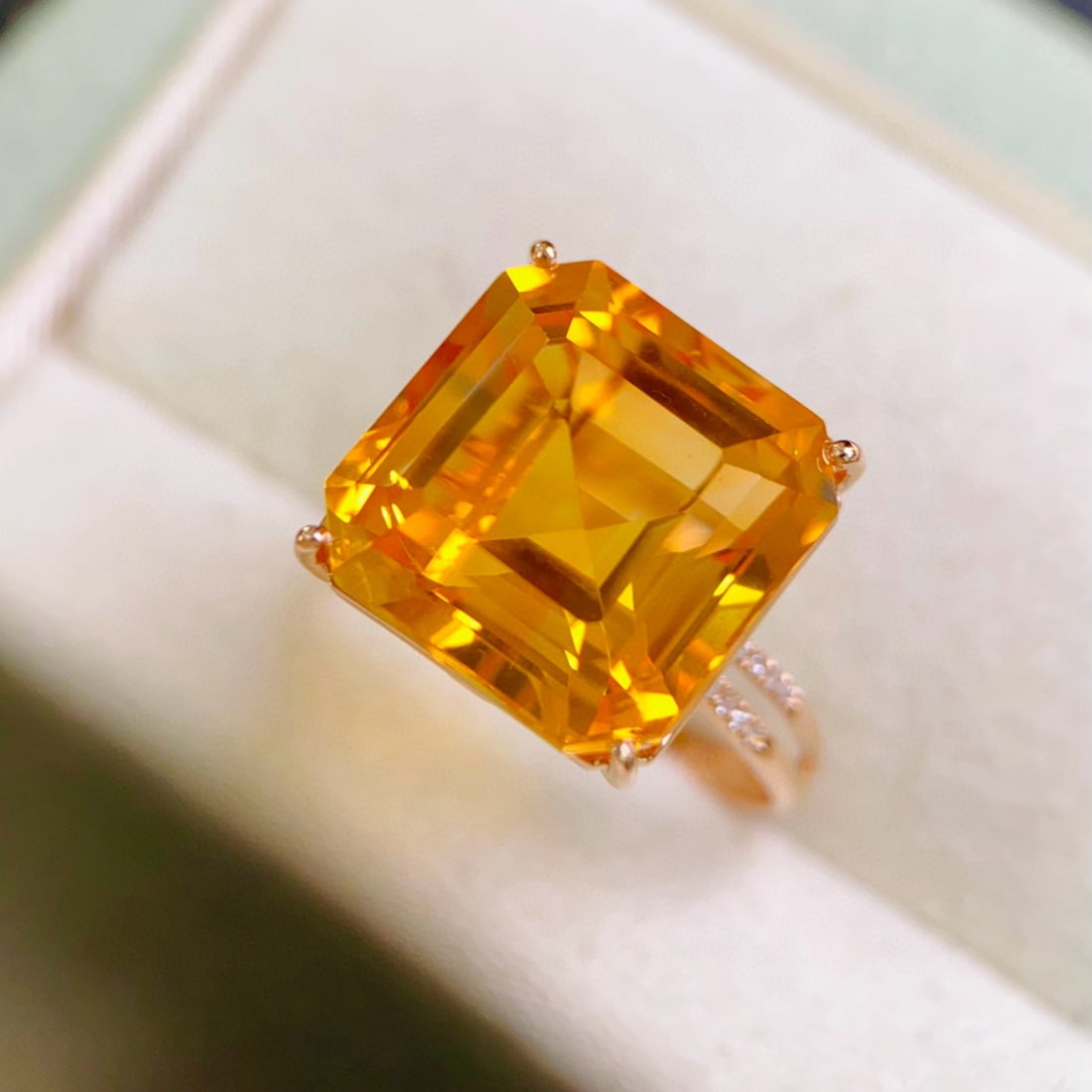 14k Gold 11.01 Ctw Natural Citrine & Diamond Ring - 2