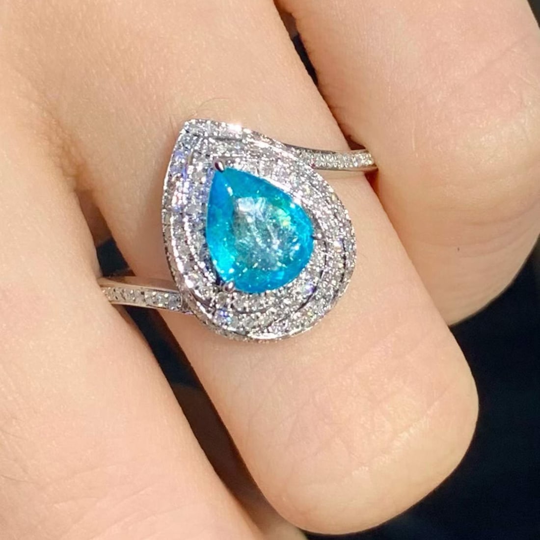 14k Gold 1.05 Ct Natural Paraiba Tourmaline & Diamond Ring - 2
