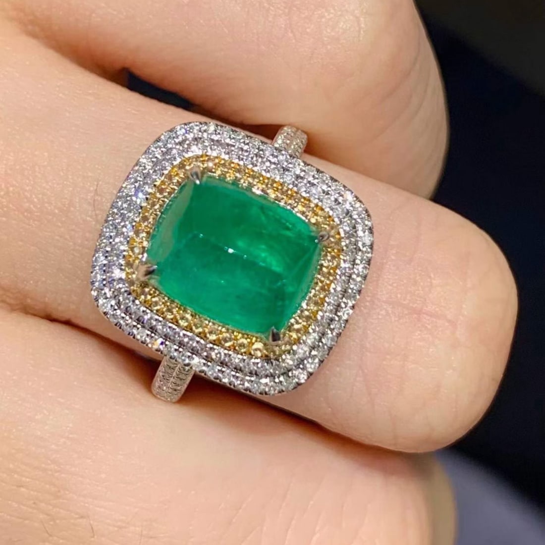 14k Gold 2.75 Ct Natural Emerald & Diamond Ring - 3
