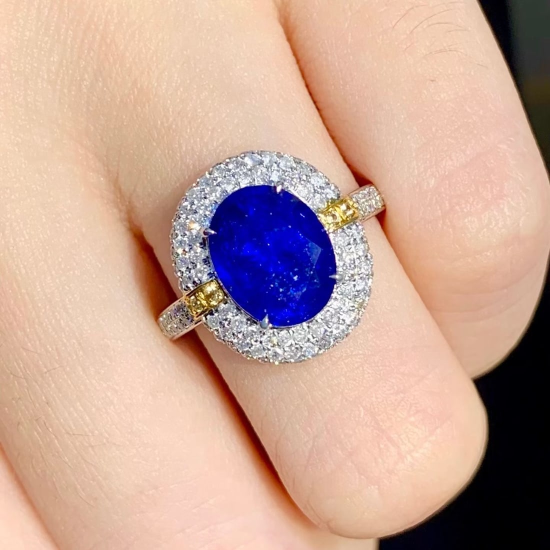 14k Gold 3.02 Ct Natural Sapphire & Diamond Ring - 2