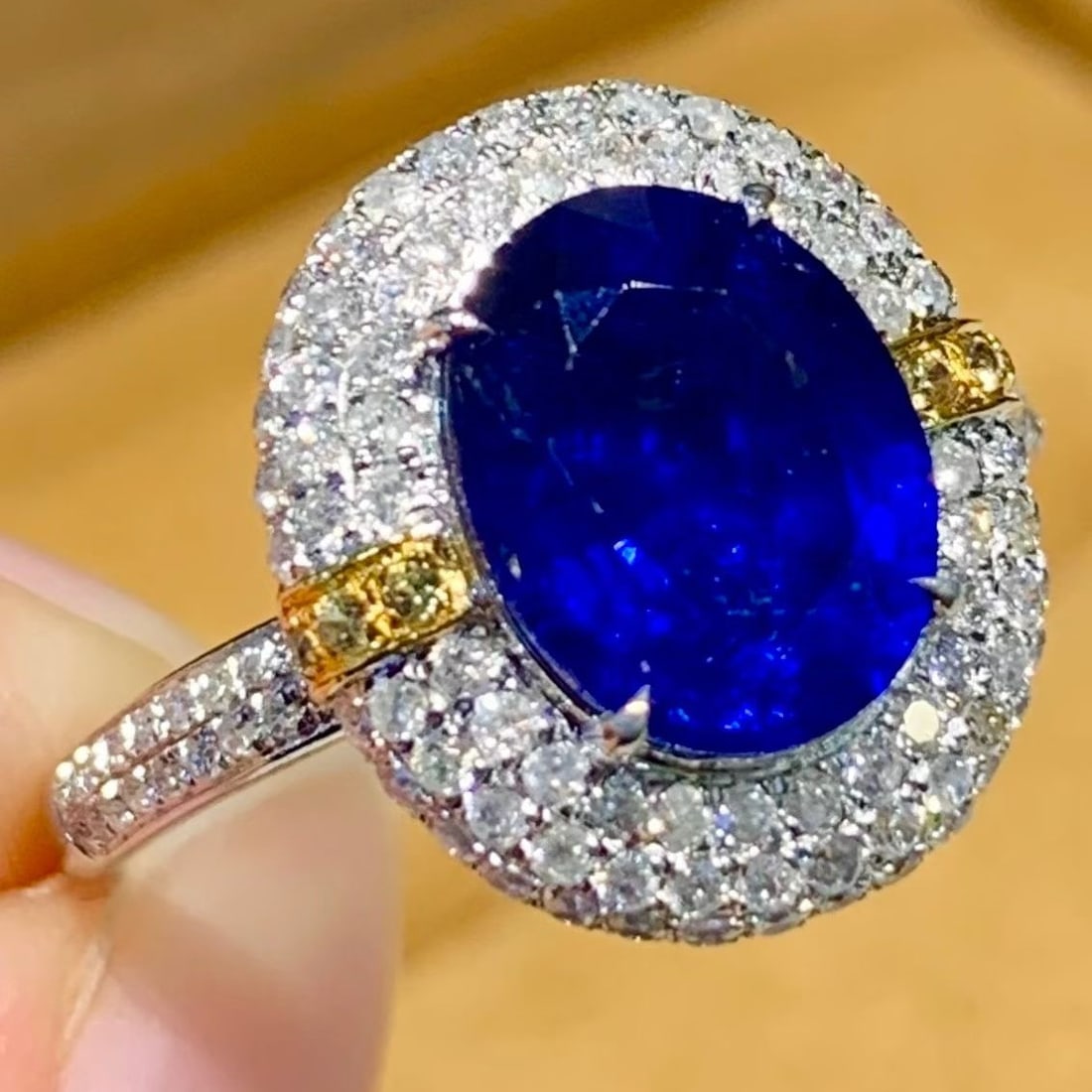 14k Gold 3.02 Ct Natural Sapphire & Diamond Ring - 4