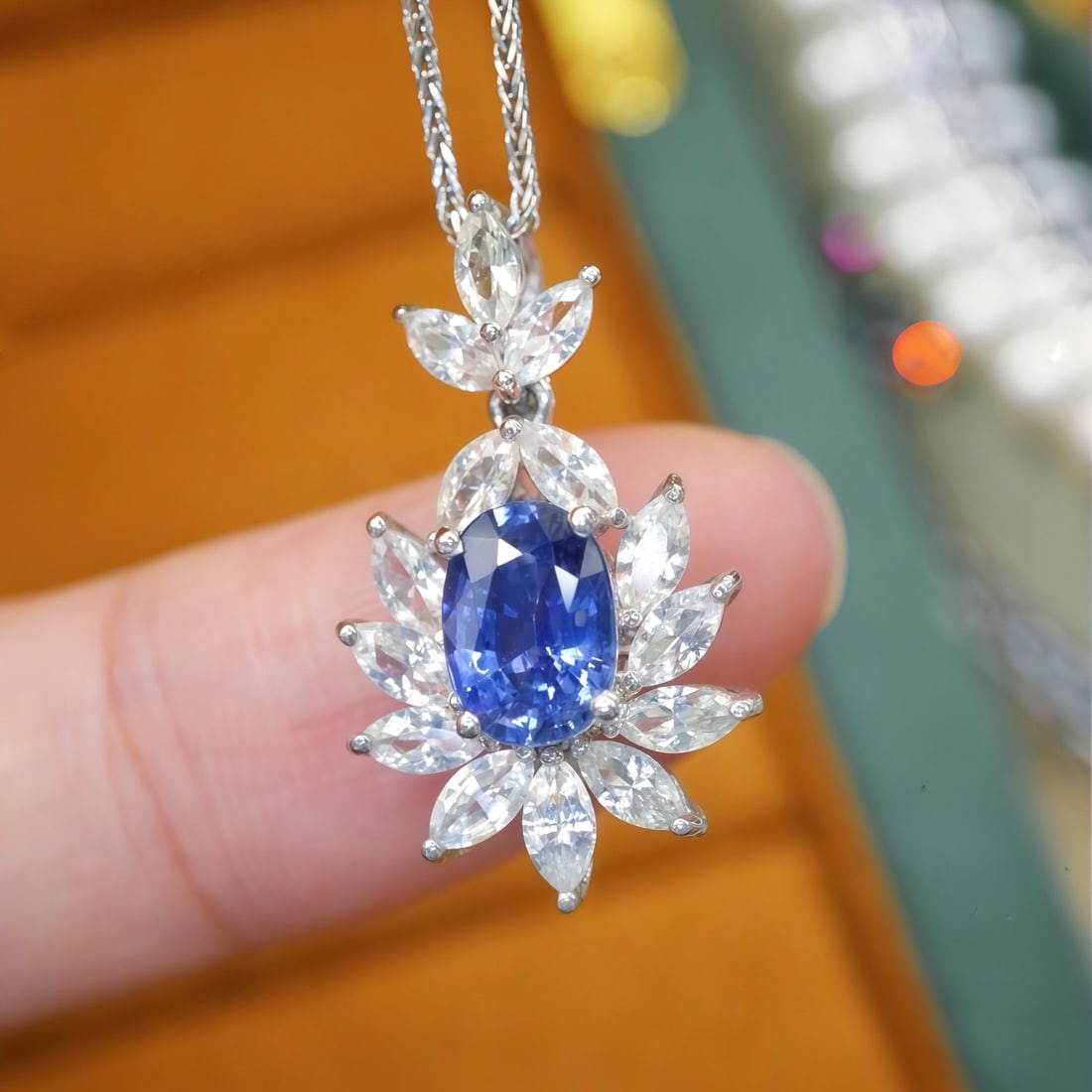 14k Gold 2.40 Ctw Natural Sapphire & Sapphire Pendant( Without Chain ): Ref:231182076 // gold content:14k gold // main gemstone:sapphire // shape:oval // carat weight:1. 15ct // color:blue // treatment:natural // // adjacent gemstone 2 : sapphire // number of stones:14