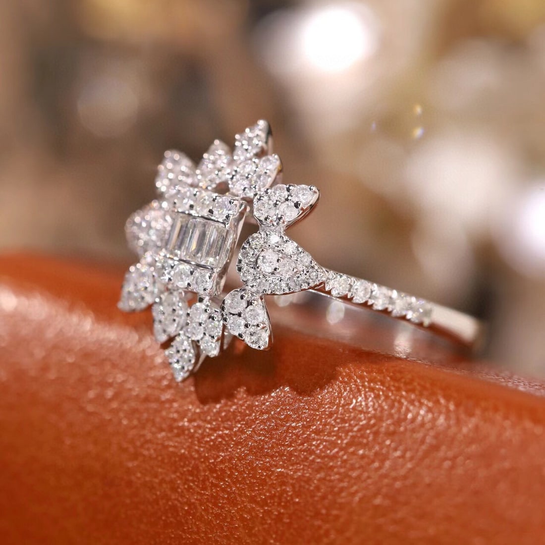 14k Gold 0.5 Ct Natural H Diamond Ring - 3