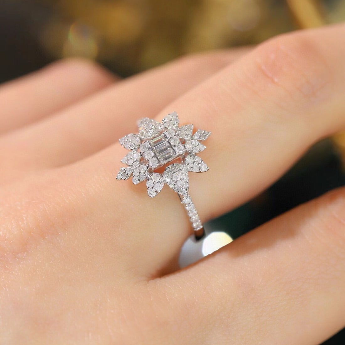 14k Gold 0.5 Ct Natural H Diamond Ring - 8