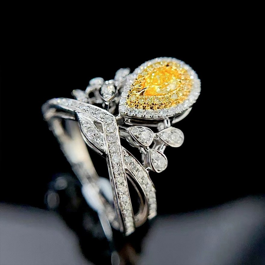 14k Gold 0.90 Ctw Natural Yellow Diamond & Diamond Ring - 5
