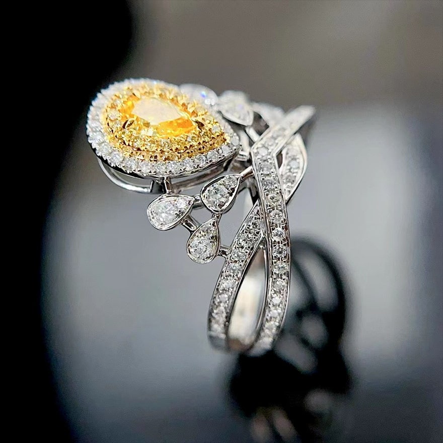 14k Gold 0.90 Ctw Natural Yellow Diamond & Diamond Ring - 8