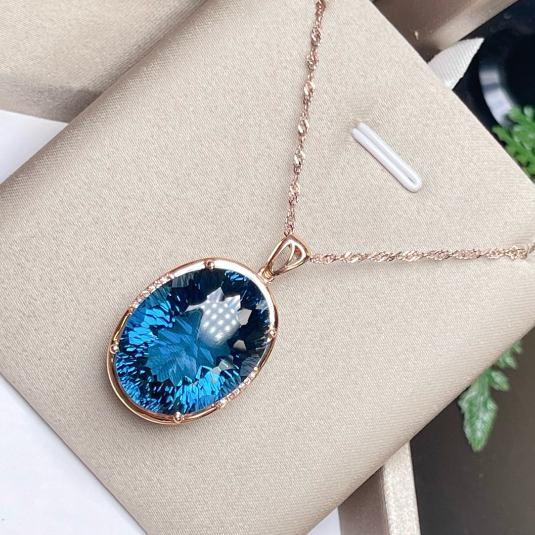 14k Gold 31.09 Ctw Natural Topaz & Diamond Pendant( Without Chain ) - 2