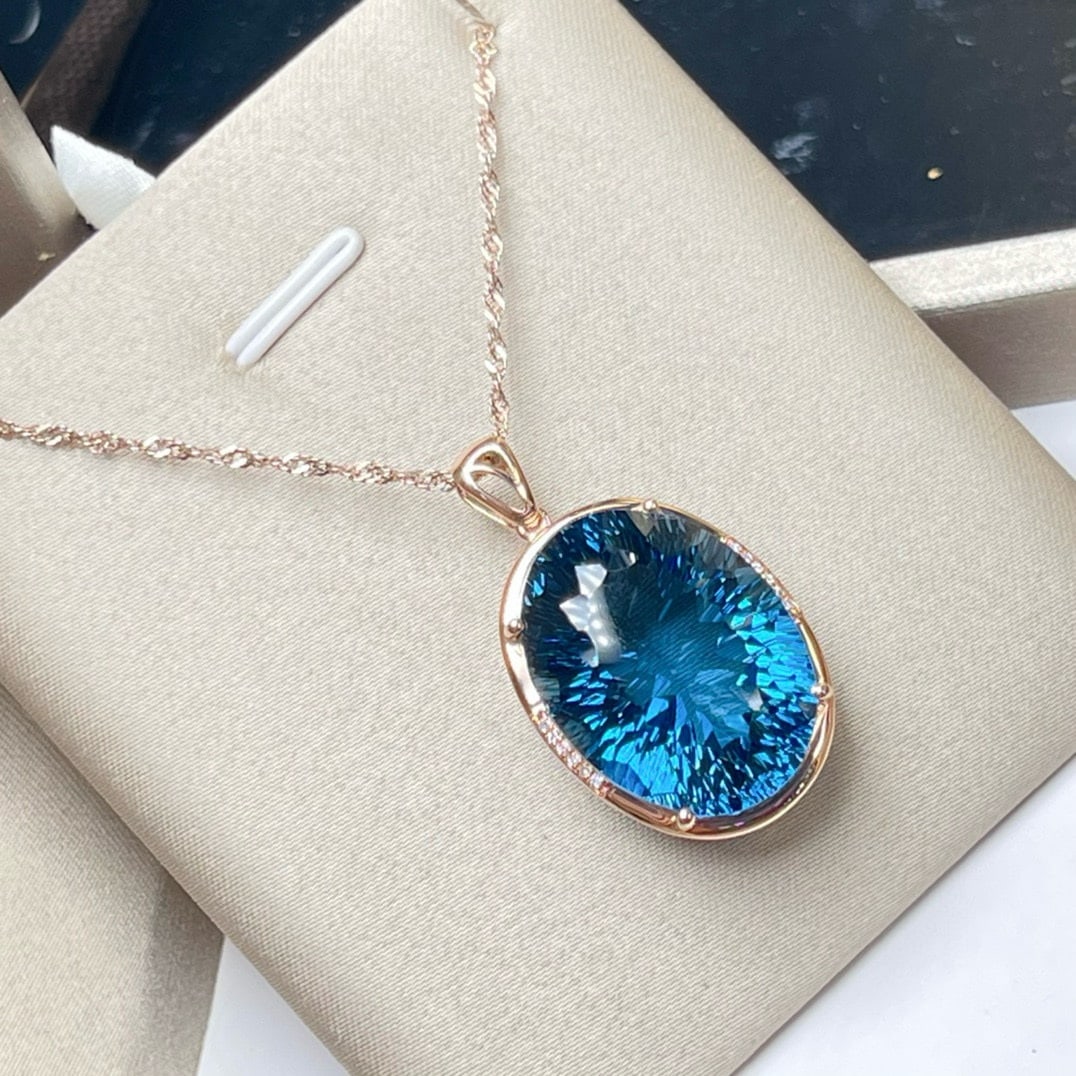 14k Gold 31.09 Ctw Natural Topaz & Diamond Pendant( Without Chain ) - 4