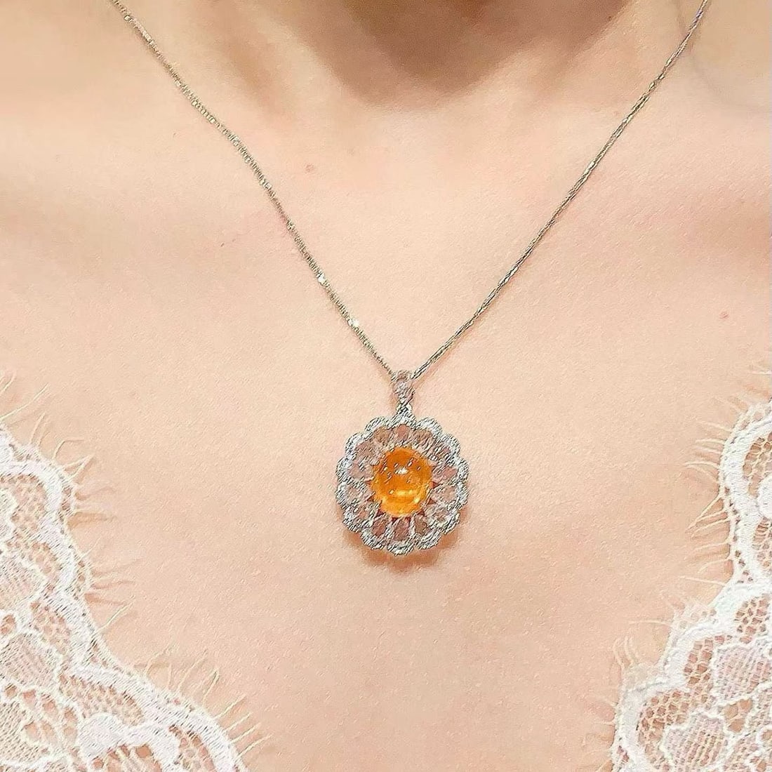 14k Gold 5.2 Ct Natural Spessartine & Sapphire & Diamond Pendant( Without Chain ) - 4