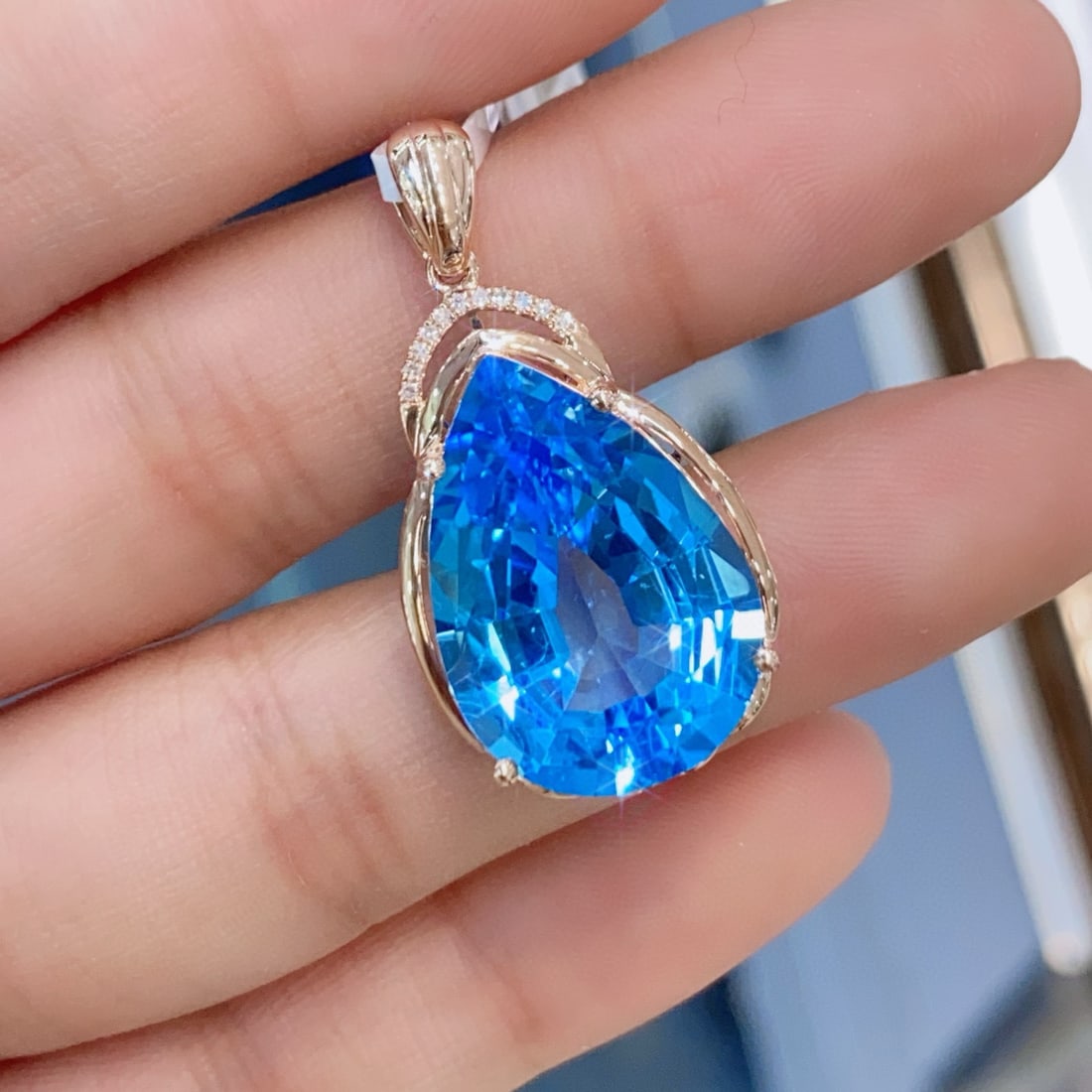 14k Gold 15.03 Ctw Natural Topaz & Diamond Pendant( Without Chain ) - 2