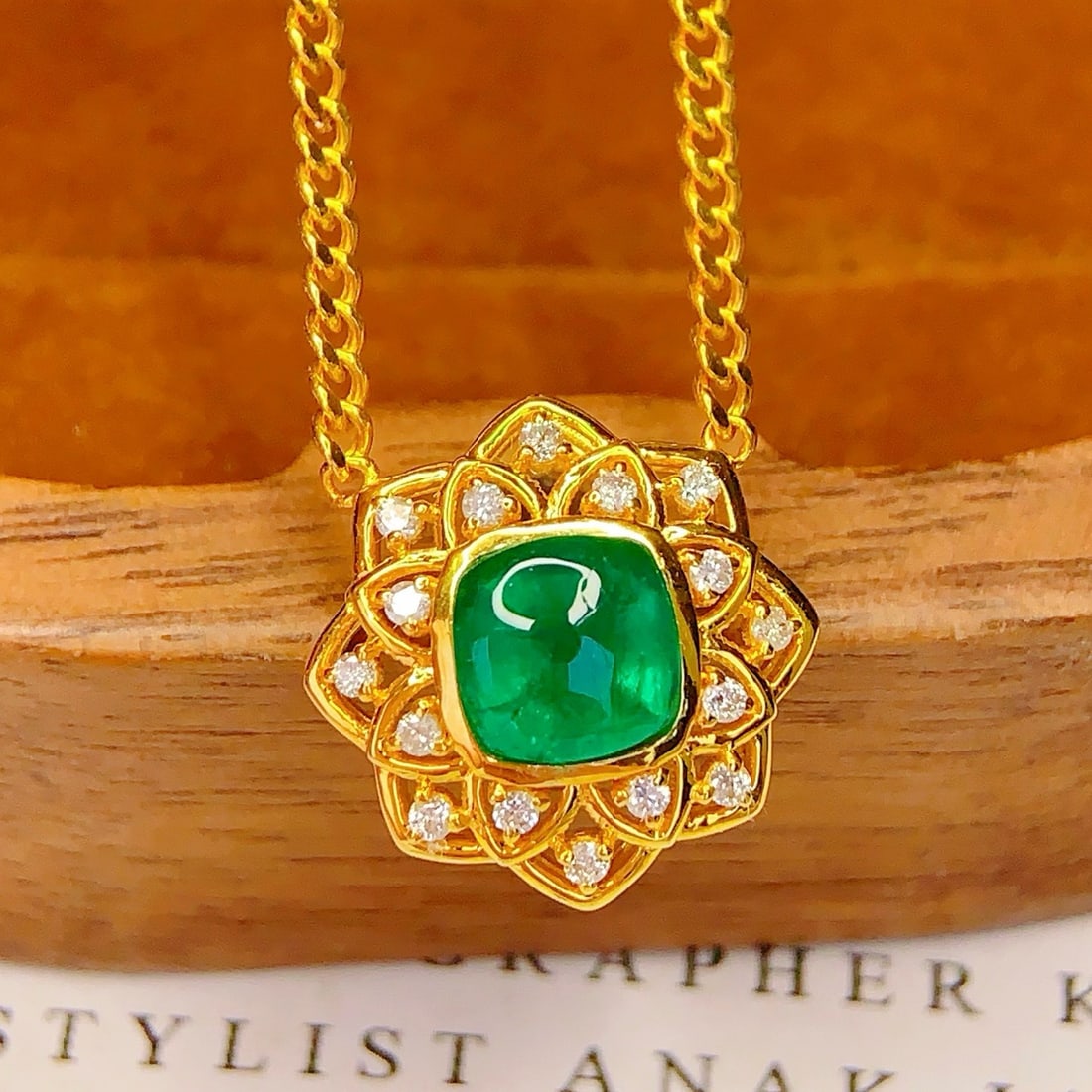 14k Gold 1.2 Ct Natural Emerald & Diamond Necklace - 3