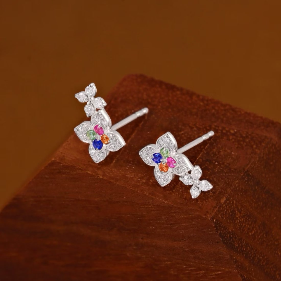 14k Gold 0.40 Ctw Natural Sapphire & Diamond Earrings - 4