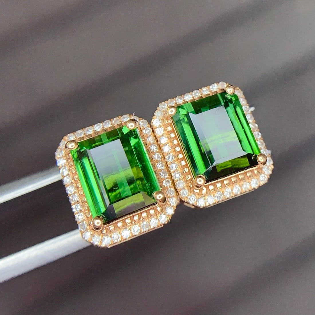 14k Gold 4.5 Ct Natural Tourmaline & Diamond Earrings - 6