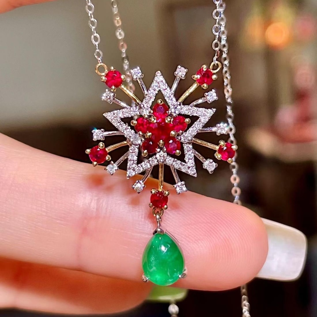 14k Gold 1.51 Ctw Natural Emerald & Ruby Necklace: Ref:231182167 // gold content:14k gold // main gemstone:emerald // shape:pear // carat weight:0. 86ct // color:green // treatment:natural // // adjacent gemstone 2 : ruby // shape:round // carat