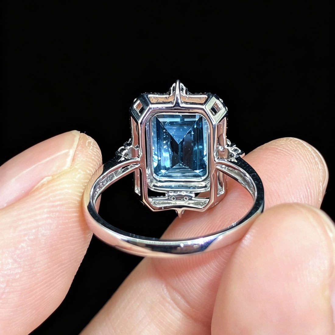14k Gold 2.57 Ctw Natural Aquamarine & Diamond Ring - 5