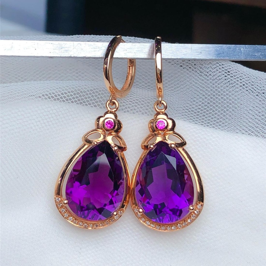 14k Gold 9.90 Ct Natural Amethyst & Diamond Earrings (1 of 5)