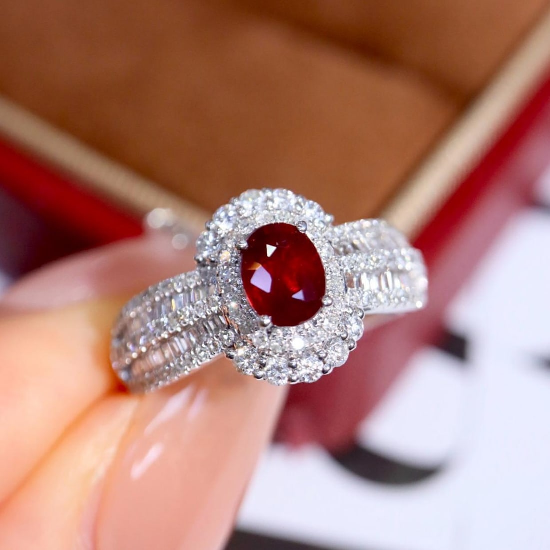 14k Gold 1.32 Ctw Natural Ruby & Diamond Ring: Ref:231182260 // gold content:14k gold // ring size:7. 25us // // main gemstone:ruby // shape:oval // carat weight:0. 71ct // color:pigeonblood red // treatment:natural // // adjacent gemstone 2 : dia