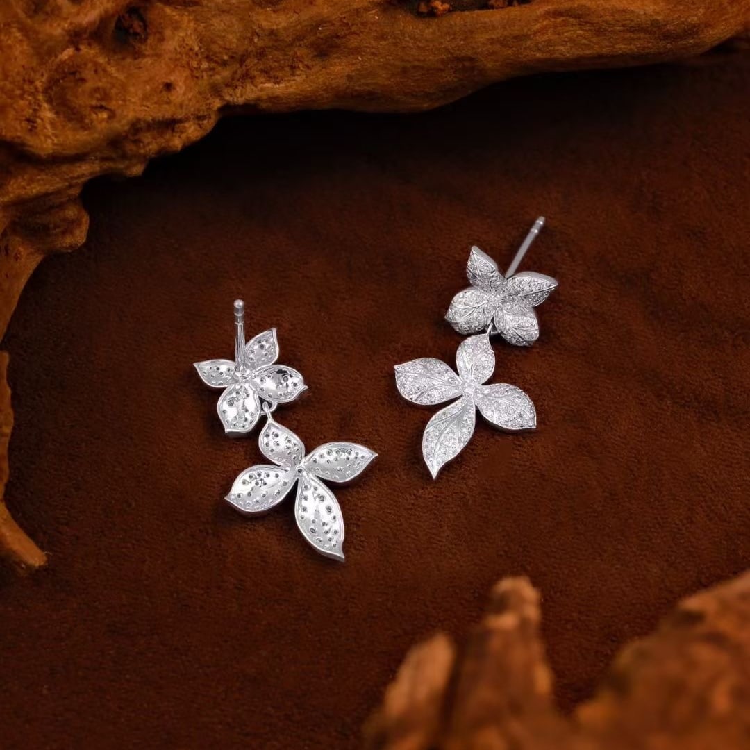 14k Gold 0.6 Ct Natural H Diamond Earrings - 2