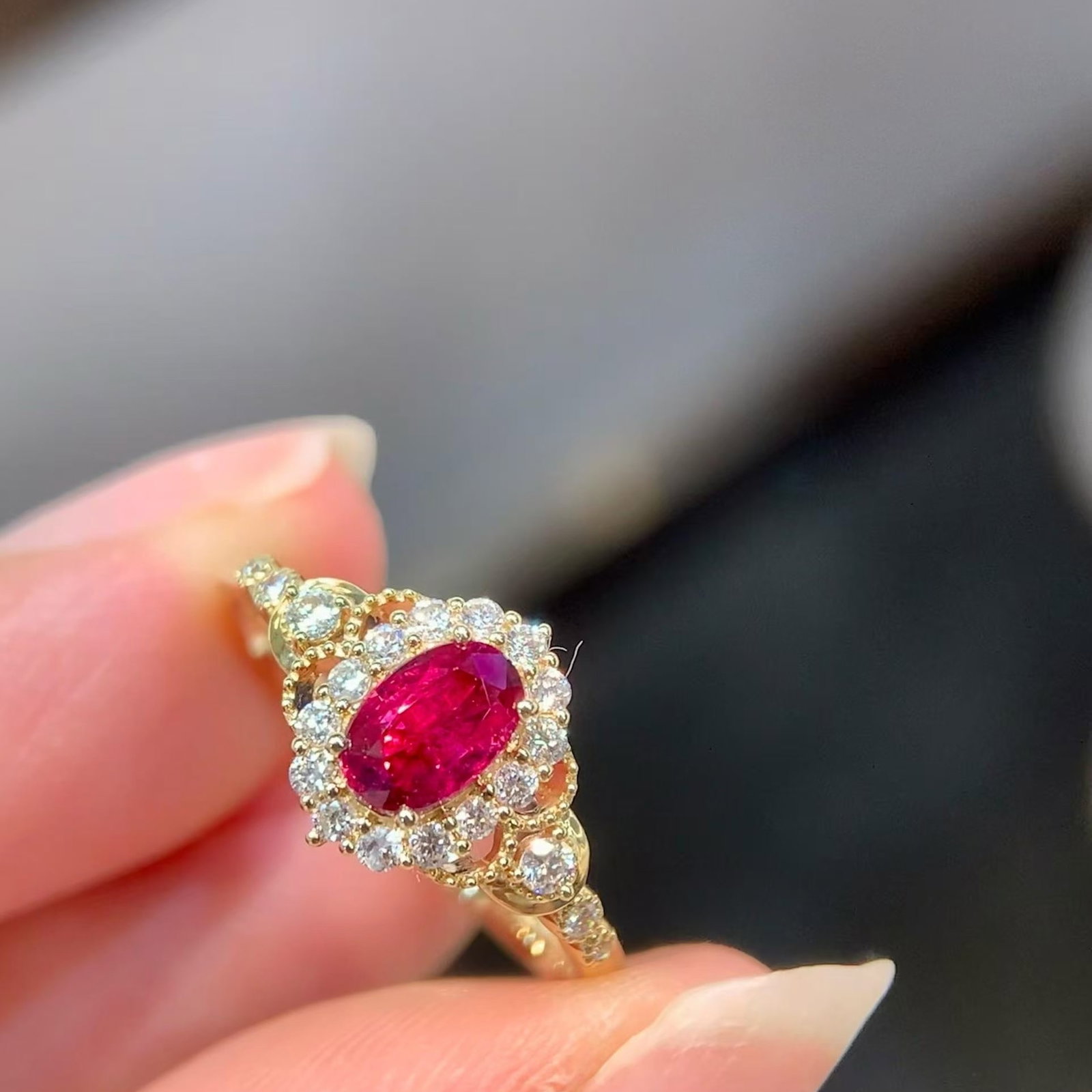 14k Gold 0.97 Ctw Natural Ruby & Diamond Ring - 3
