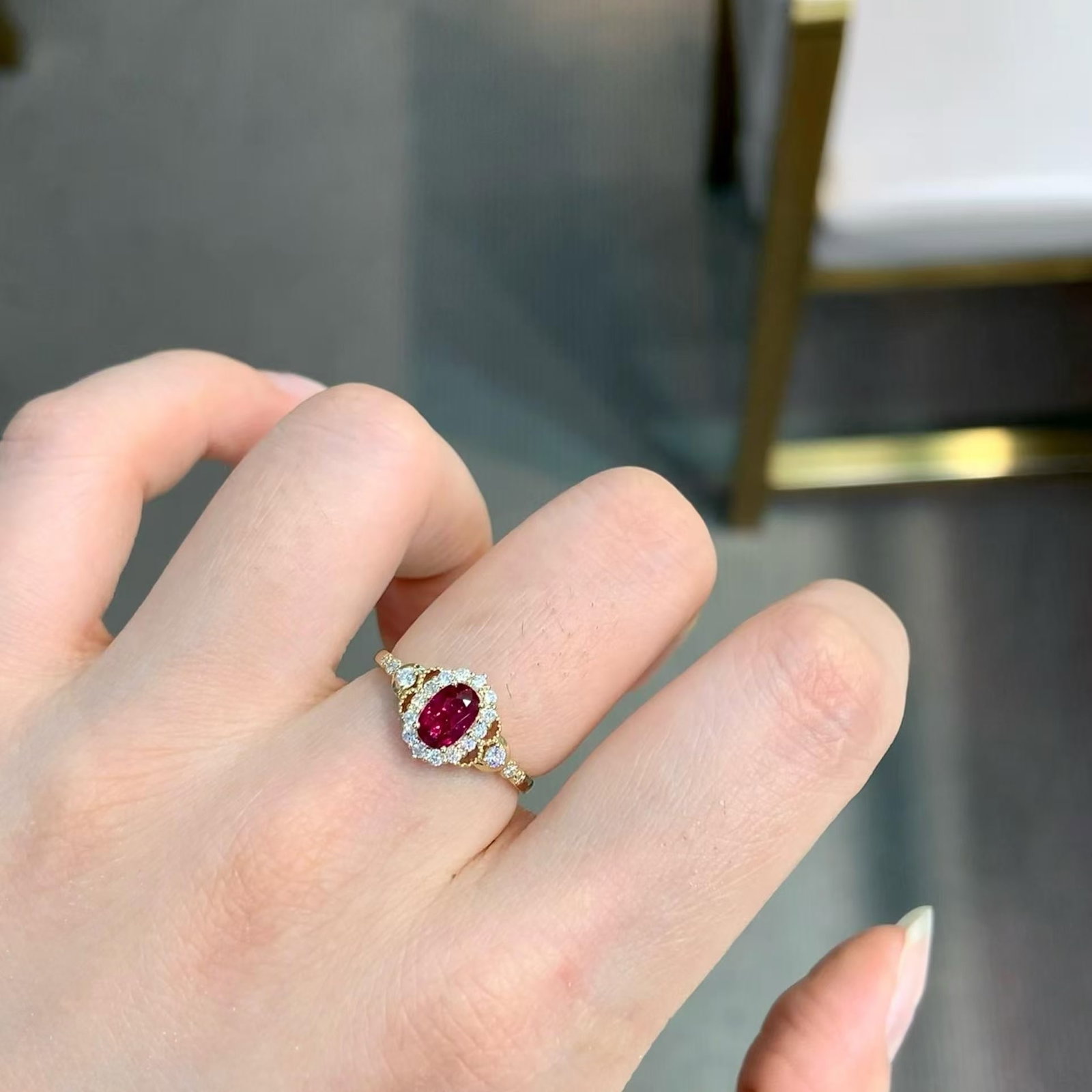 14k Gold 0.97 Ctw Natural Ruby & Diamond Ring - 6