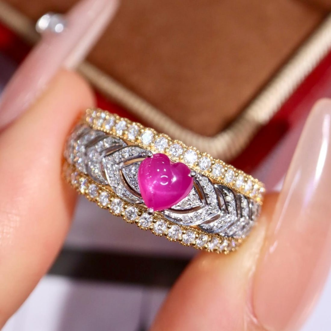 14k Gold 1.09 Ctw Natural Ruby & Diamond Ring (1 of 9)