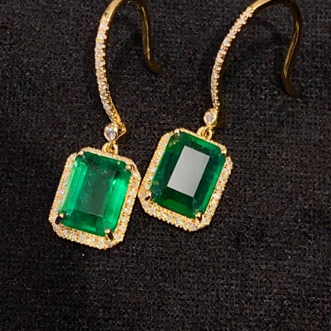 14k Gold 3.4 Ct Natural Emerald & Diamond Earrings - 5
