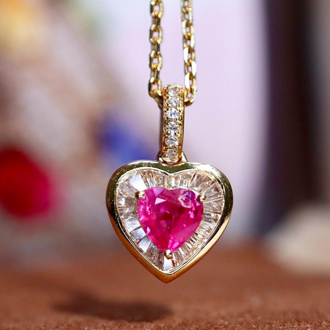 14k Gold 0.46 Ctw Natural Ruby & Diamond Pendant( Without Chain ): Ref:231182312 // gold content:14k gold // main gemstone:ruby // shape:heart // carat weight:0. 3ct // color:red // treatment:natural // // adjacent gemstone 2 : diamond // shape:multiple // carat