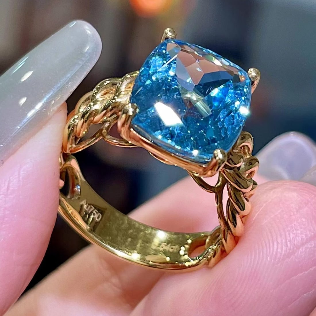 14k Gold 5.54 Ct Natural Aquamarine Ring - 4