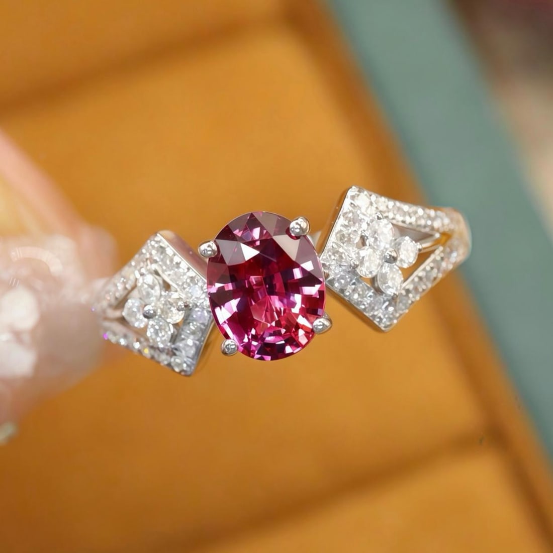 14k Gold 1.29 Ctw Vivid Pink Natural Sapphire & Diamond Ring: Ref:231182355 // gold content:14k gold // ring size:7. 25us // // main gemstone:sapphire // shape:oval // carat weight:1. 06ct // color:vivid pink // treatment:natural // // adjacent gemstone 2 :