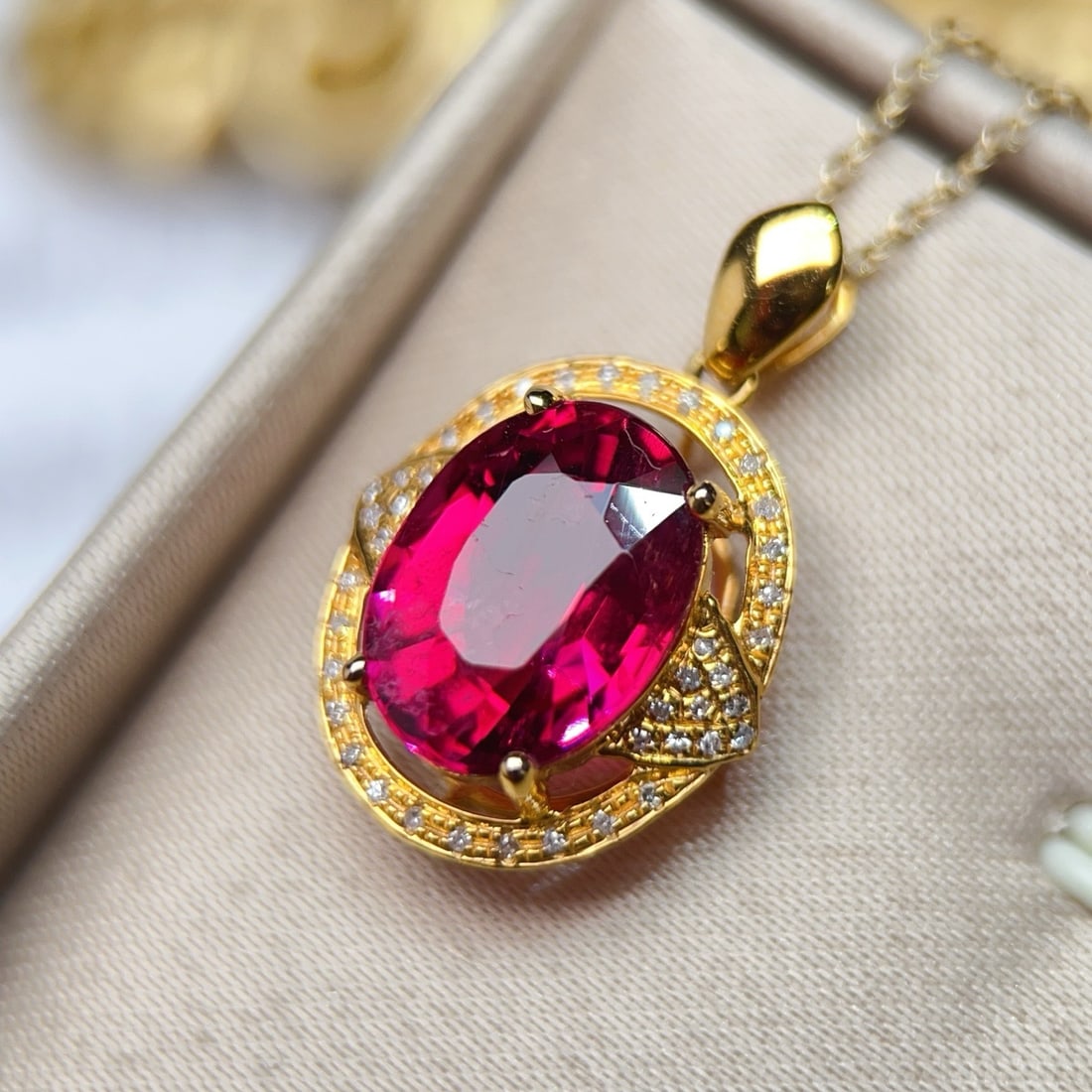 14k Gold 4.5 Ct Natural Tourmaline & Diamond Pendant( Without Chain ) - 2