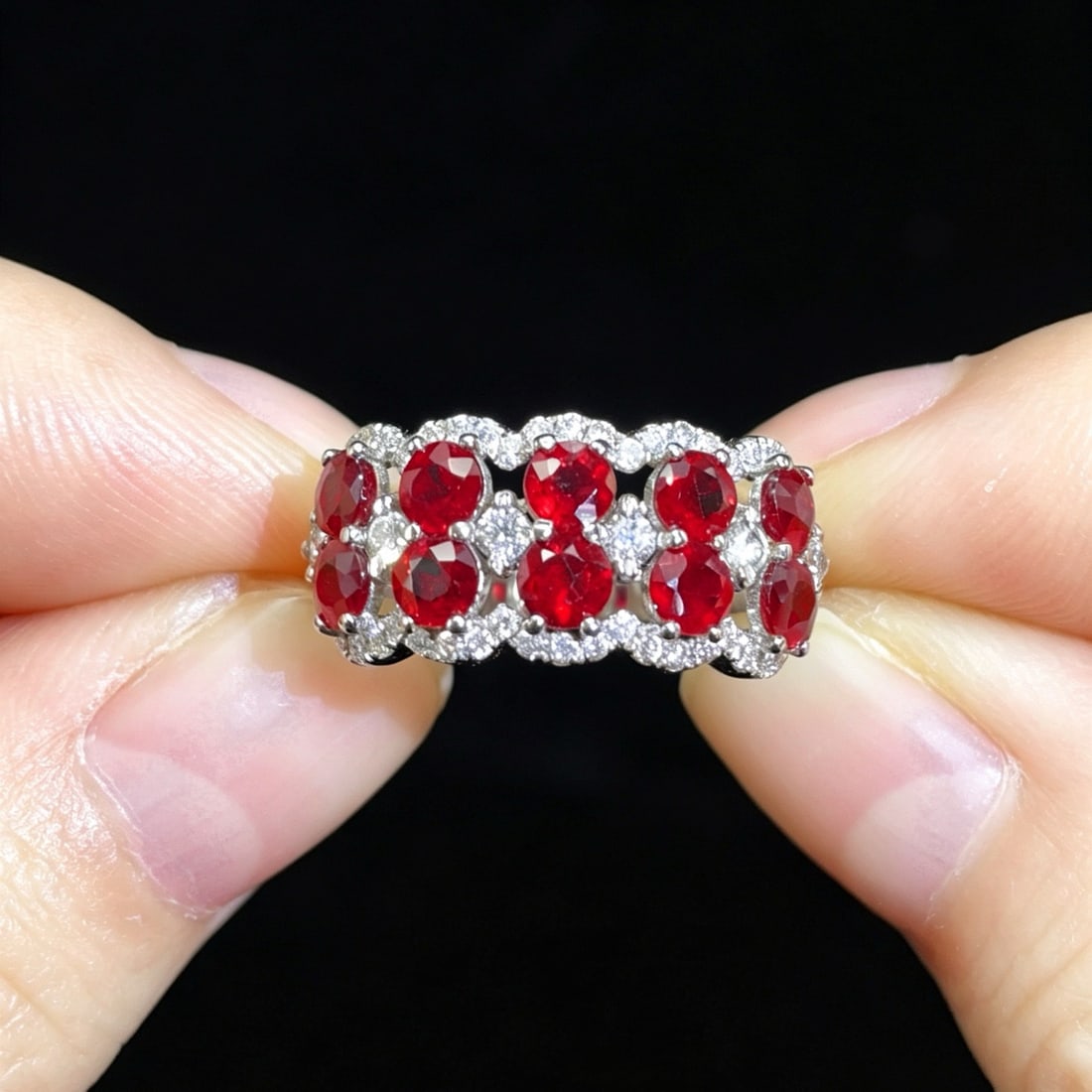 14k Gold 2.48 Ctw Natural Ruby & Diamond Ring: Ref:231182398 // gold content:14k gold // ring size:7. 25us // // main gemstone:ruby // shape:round // carat weight:2. 03ct // color:red // treatment:natural // cut grade:g // // adjacent gemstone 2