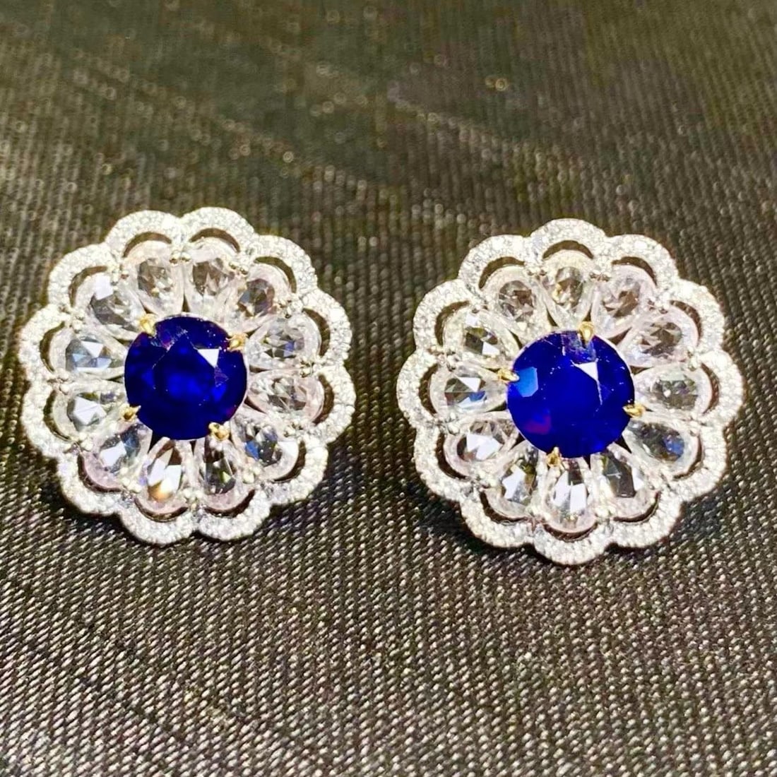14k Gold 2.2 Ct Natural Sapphire & Diamond & Sapphire Earrings - 2