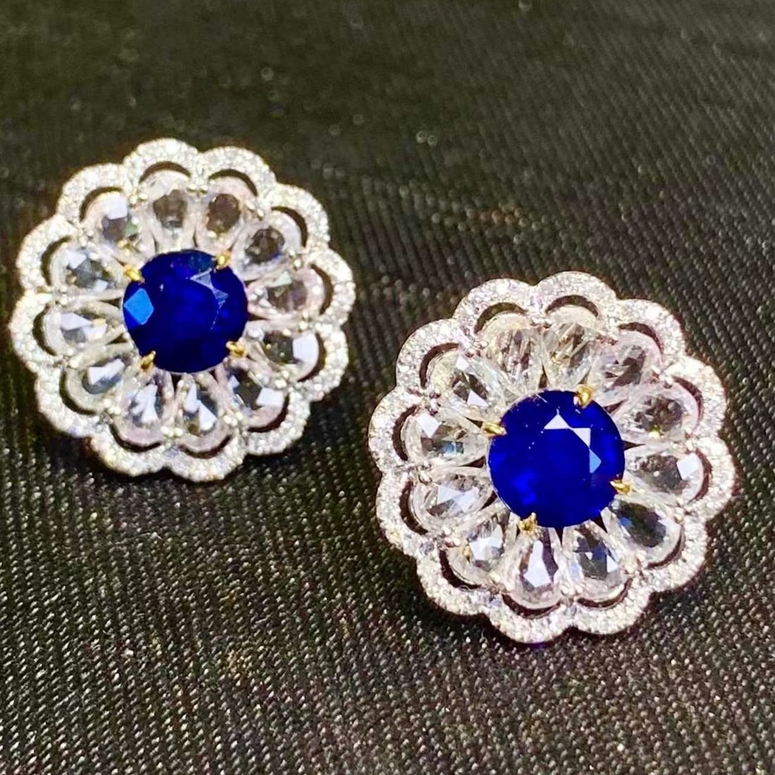 14k Gold 2.2 Ct Natural Sapphire & Diamond & Sapphire Earrings - 3
