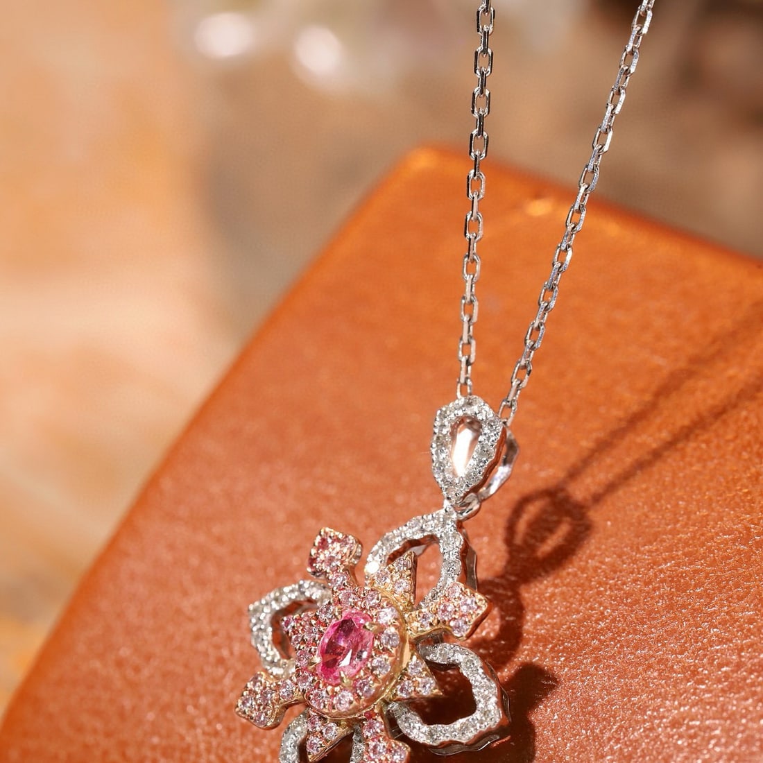 14k Gold 0.40 Ctw Natural Pink Diamond & Diamond Necklace - 4