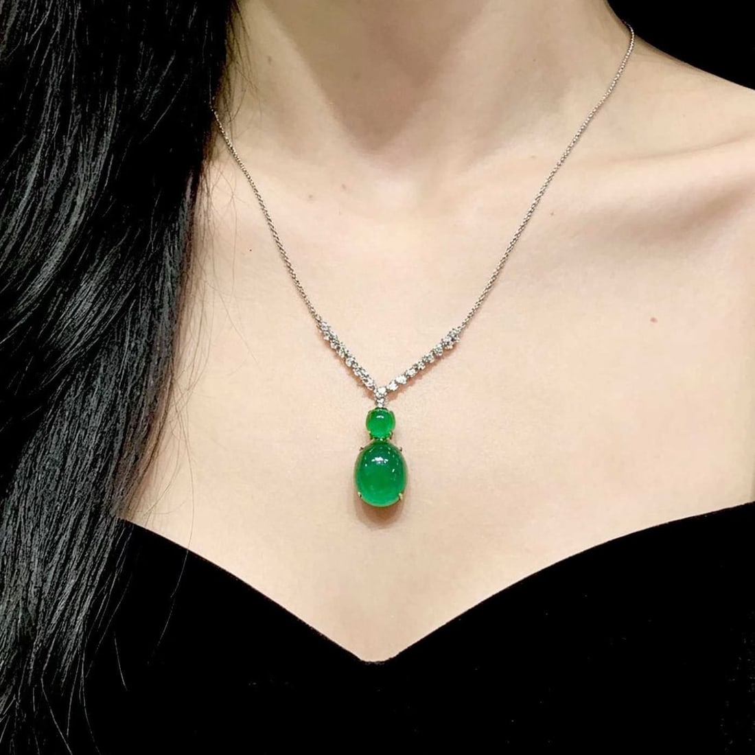 14k Gold 5.8 Ct Natural Emerald & Diamond Necklace - 3