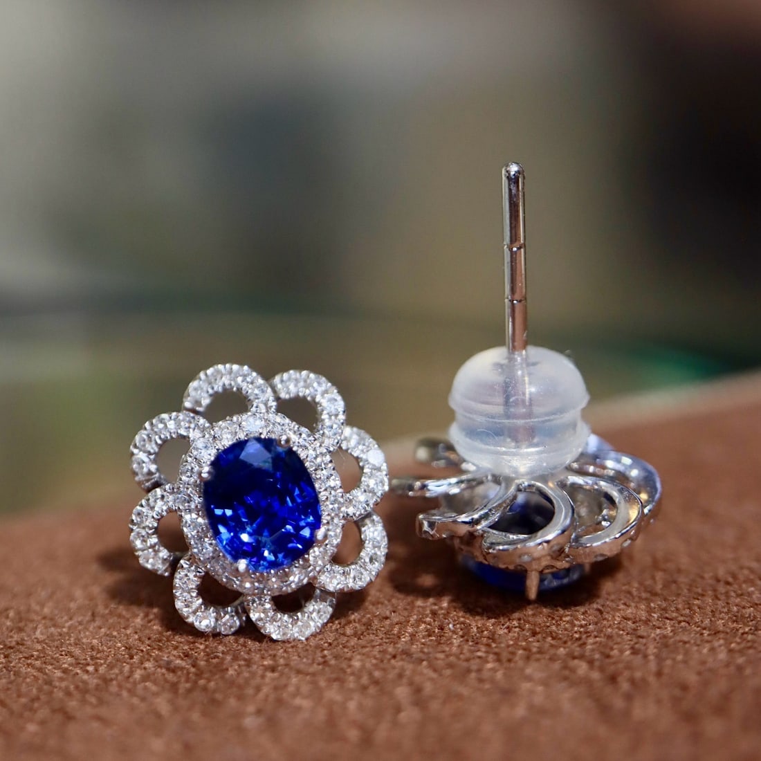 14k Gold 1.23 Ctw Natural Sapphire & Diamond Earrings - 4