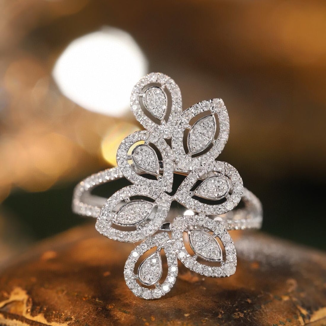 14k Gold 0.7 Ct Natural H Diamond Ring: Ref:231183005 // gold content:14k gold // ring size:7. 25us // // main gemstone:diamond // shape:round // carat weight:0. 7ct // clarity grade:vs-si // color:h // treatment:natural // cut grade:g //