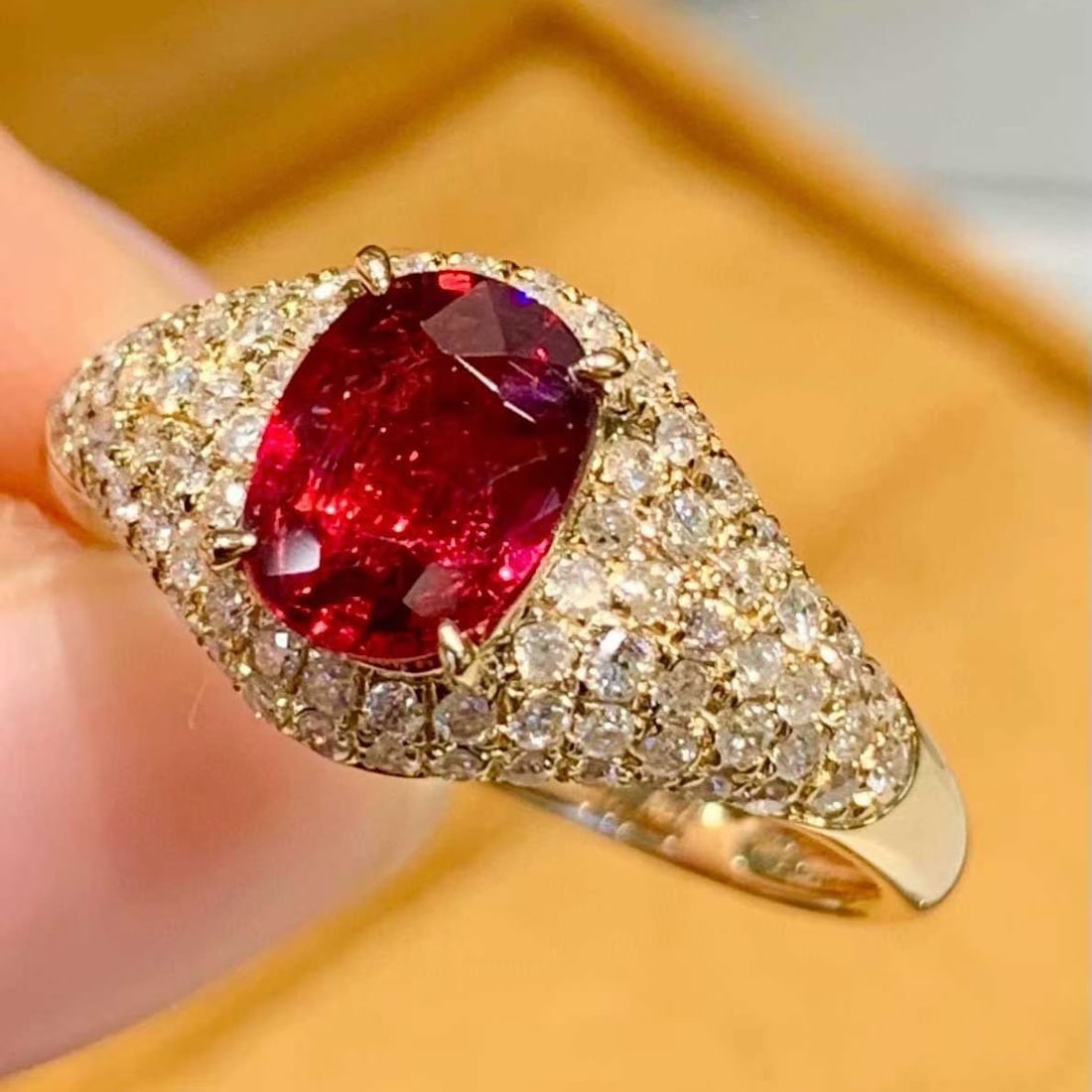 14k Gold 1.01 Ct Vivid Red Natural Ruby & Diamond Ring - 2