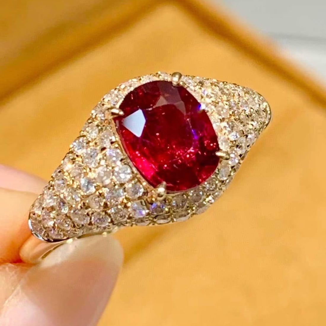 14k Gold 1.01 Ct Vivid Red Natural Ruby & Diamond Ring - 5